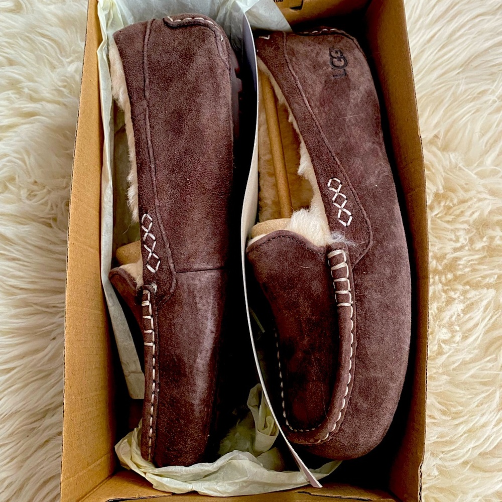 Ugg Ainsley chocolate brown suede slippers (never worn)